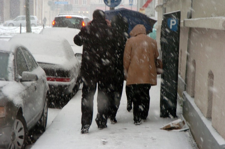 Zima w Słupsku: Pierwsza śnieżyca podczas tegorocznej zimy [FOTO]