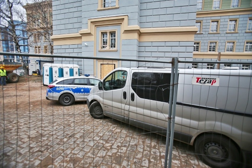 Atak nożownika we Wrocławiu. Na budowie w centrum miasta pracownik zabił swojego szefa