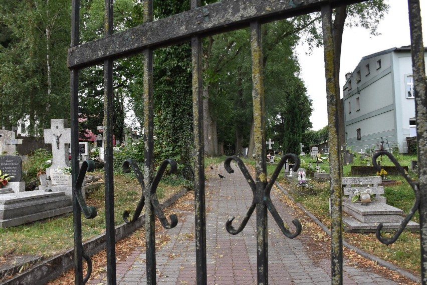 Stary cmentarz znajdujący się w centrum Człuchowa doczeka...