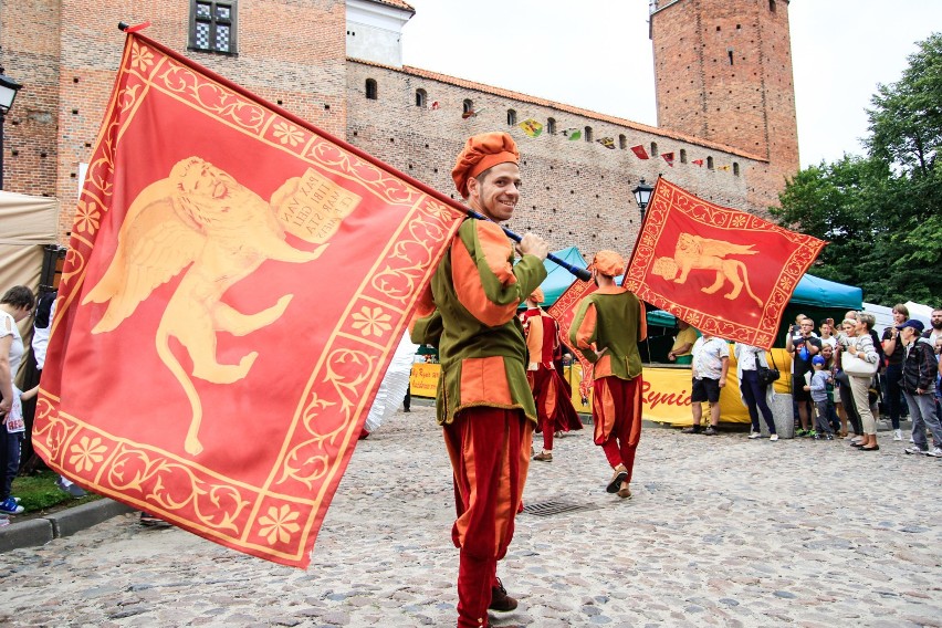 XIX Międzynarodowy Turniej Rycerski na zamku w Łęczycy...