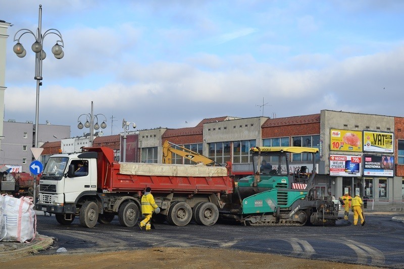 Częstochowa: Plac Daszyńskiego. Trwają intensywne prace