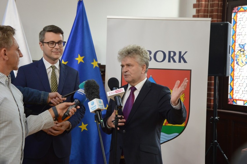 Minister Piotr Müller ogłosił w Lęborku rządowe wsparcie dla...