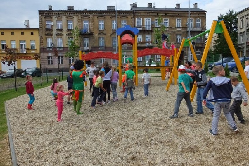 Będzin: Otwarto plac zabaw w centrum