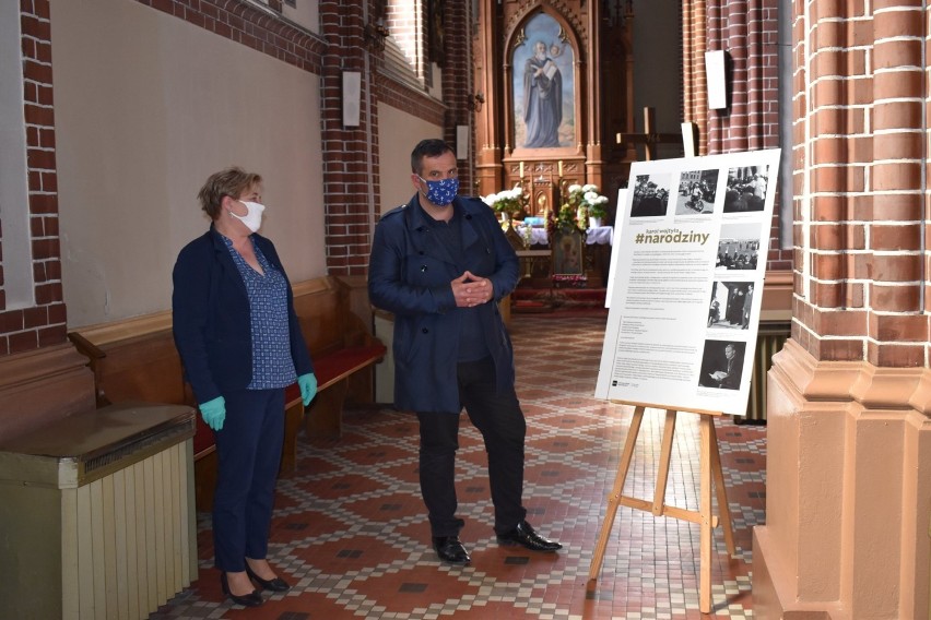 W kościele w Dalikowie otwarto dziś wystawę „Karol Wojtyła....