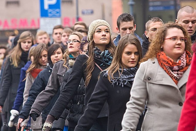 I Wałbrzyski Polonez Maturzystów

MATURZYSTO! Wyślij zdjęcie ze swojej studniówki i wygraj weekendowy wyjazd dla dwojga!