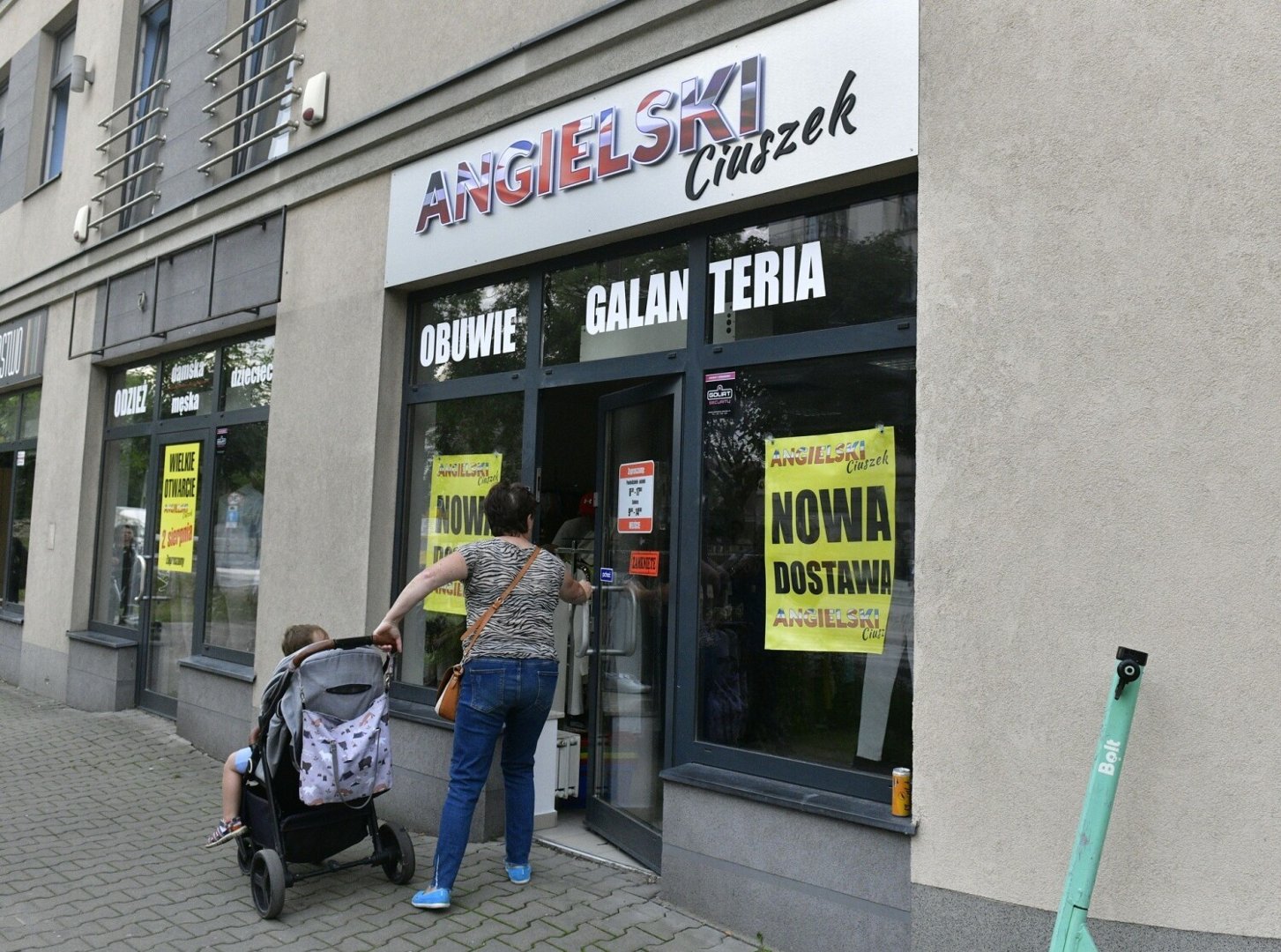 W Radomiu działa nowy sklep z odzieżą używaną Angielski ciuszek. Zobacz  zdjęcia z otwarcia | Radom Nasze Miasto
