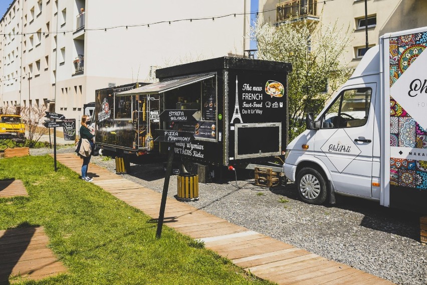 Rząd odmraża gastronomię. 15 maja w Kielcach ruszą ogródki restauracyjne. Food Park Skwer przy Orlej już szykuje się na gości (WIDEO, foto)