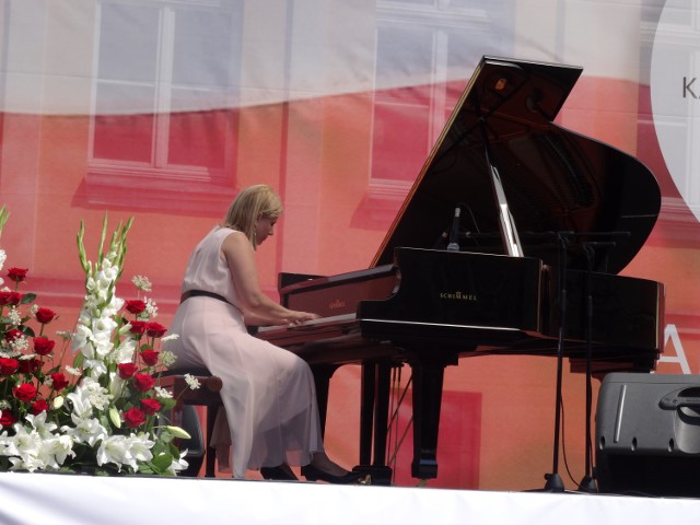 Utalentowana pianistka Milena Antoniewicz zagra podczas Koncertu 21 fortepianów
