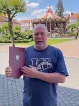 Mark Lebedew, znany trener siatkówki przyjął polskie obywatelstwo. Od ponad 10 lat mieszka w Żorach. Był trenerem Jastrzębskiego Węgla