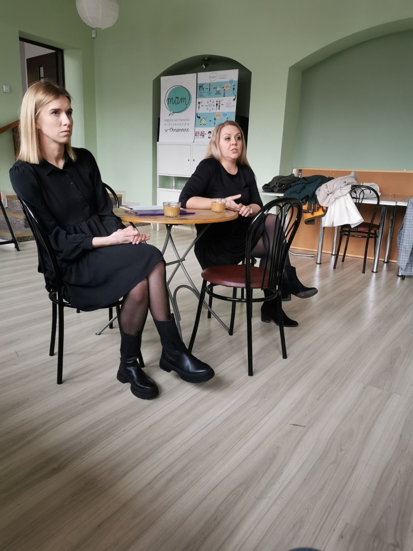 Pedagog Katarzyna Sienkiewicz i psycholog Anna...
