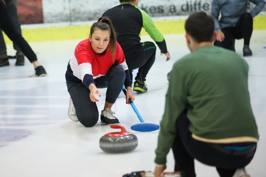 Otwarty trening curlingu w Krakowie