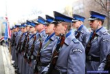 Wczoraj w Komendzie Wojewódzkiej Policji we Wrocławiu odsłonięto tablicę pamiątkową komisarza Józefa Biniasia, który urodził się w Rozbitku