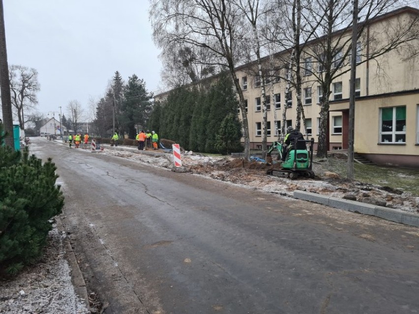 Na ulicy Szkolnej w Obornikach trwają prace remontowe