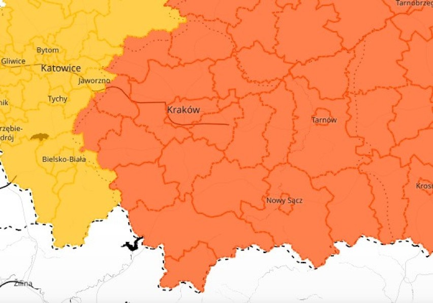 Ostrzeżenie IMGW. Będzie wciąż mocno padać, możliwe kolejne burze [POMARAŃCZOWY ALERT]