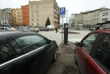 Parking w okolicy pl. Bema już czynny [ZDJĘCIA, CENNIK]