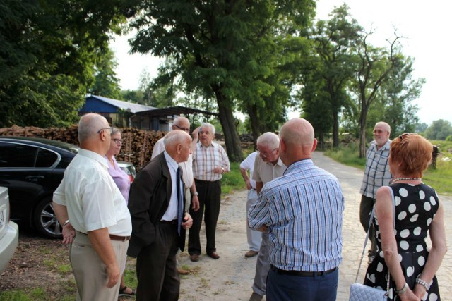 Spotkanie byłych dyrektorów i kadry kierowniczej międzychodzkich firm w czasach PRL (zdjęcia z lipca 2017 roku).

ZOBACZ ZDJĘCIA Z PLACU BUDOWY MIĘDZYCHODZKIEGO MOSTU


AKCJA 48H DLA MIASTA - GALERIA ZDJĘĆ

UNIKALNA APLIKACJA STWORZONA PRZEZ MIĘDZYCHODZKIE STOWARZYSZENIE HOMINI

Fiat 126p ma już 45 lat. Fani ikony PRL-u wspólnie świętowali rocznicę powstania "Malucha" na warszawskim Bemowie
