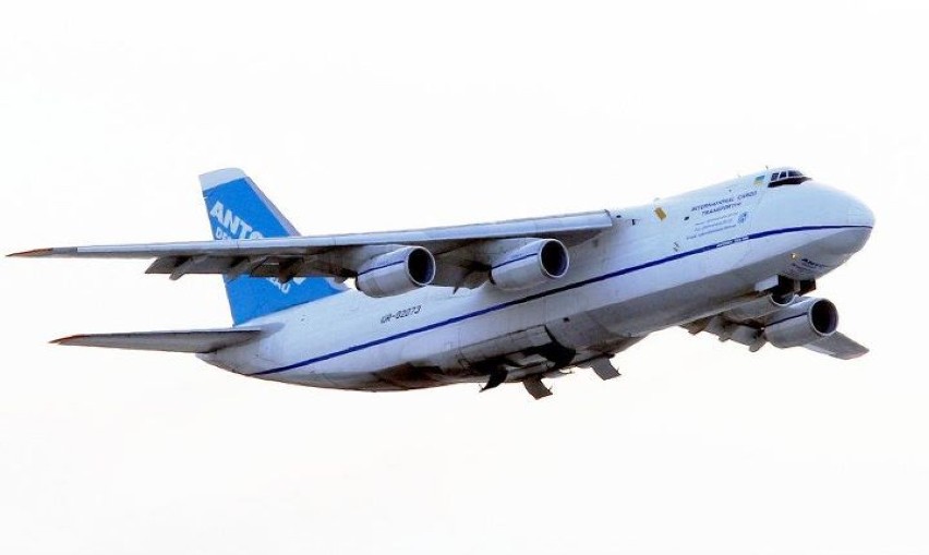 An-124 na Lotnisku Chopina
