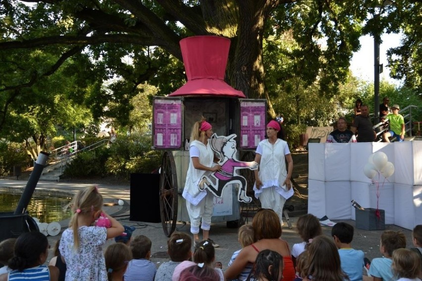 Co roku festiwal teatrów ulicznych przyciąga tłumy opolan.