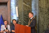 Prezydent Chorzowa Szymon Michałek zaprzysiężony wraz z radą miasta. Wiemy kto jest nowym przewodniczącym rady i wiceprezydentem