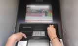 Oto limity wypłat pieniędzy z bankomatu we wrześniu 2023. Tyle jednorazowo możesz wypłacić gotówki