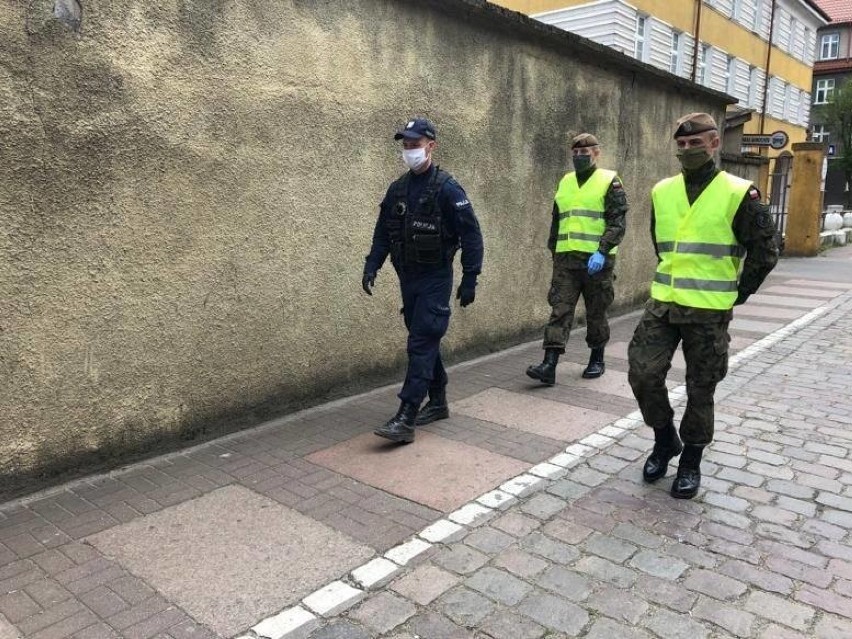 Nie masz maseczki? Lepiej załóż. Policja zapowiada kolejne kontrole