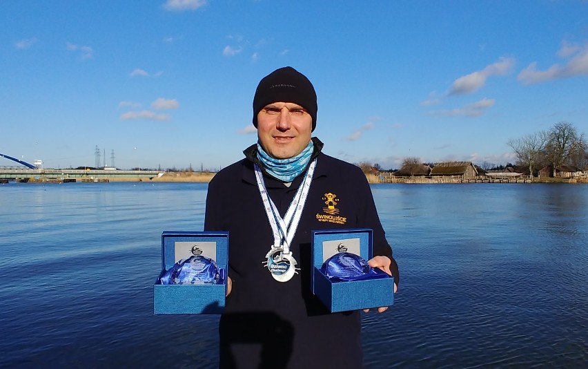 Świnoujścianin zdobył dwa medale w Wolinie w zimowym pływaniu