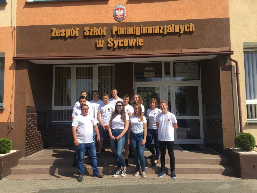 Uczniowie ZSP w Sycowie wyjechali na praktyki zawodowe do Niemiec i Anglii