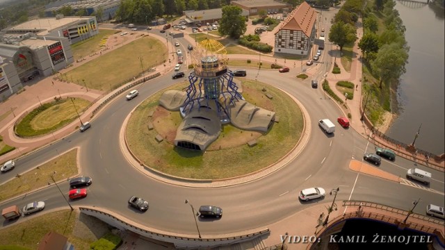 Jazda po gorzowskich rondach może być bezpieczna. Ale wszystko zależy od samych kierowców.