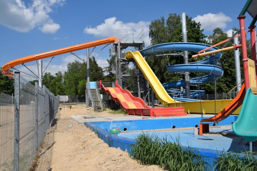 Plaża w Margoninie: W parku wodnym trwa budowa nowych zjeżdżalni [FOTO]