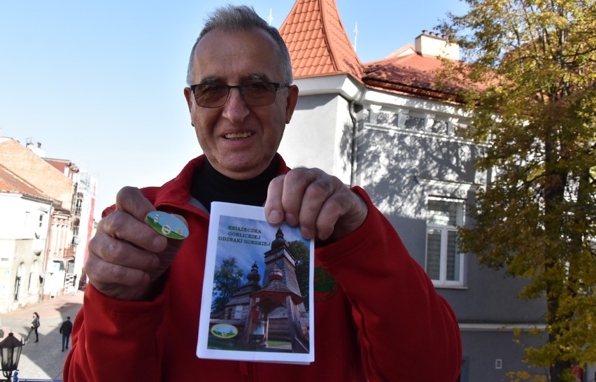 Henryk Szymański, wiceprezes Zarządu PTTK w Gorlicach...