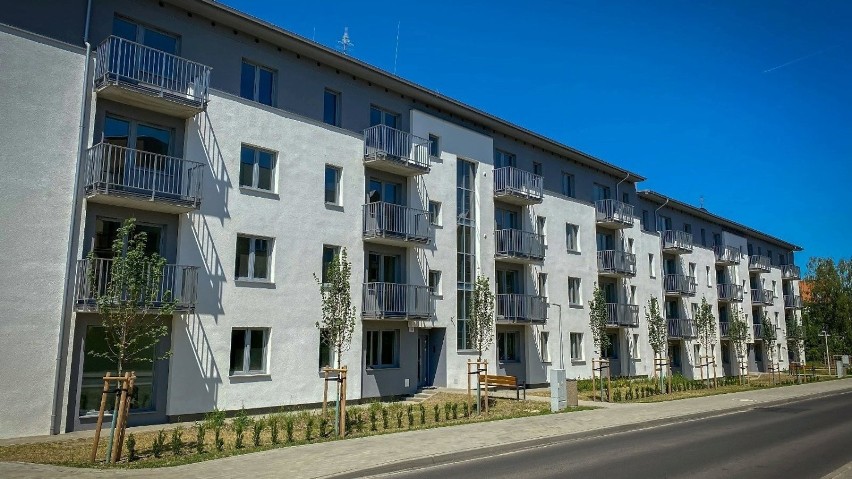 W nowym budynku ZKZL znalazło się 55 mieszkań, lokal...