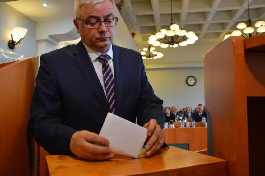 Czy radni odwołają szefa Rady Miejskiej w Bełchatowie. Nadzwyczajna sesja już we wtorek