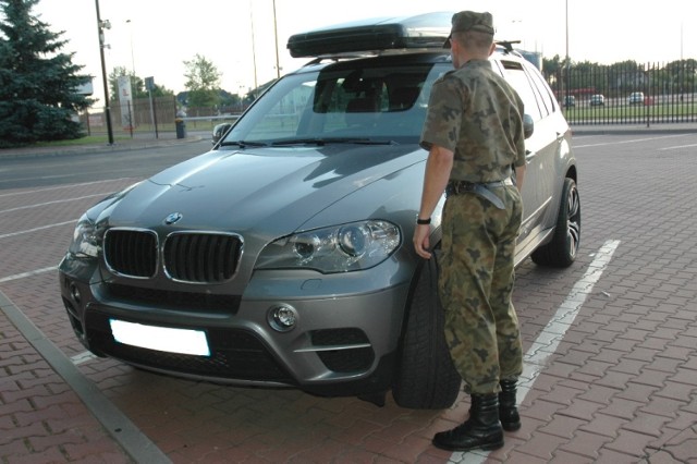 110 tys. zł warte było BMW X5, którym próbował wyjechać z Polski Belg.