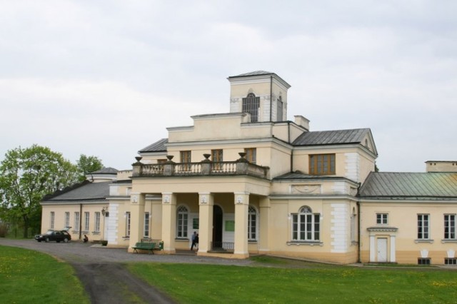 Wykop został zasypany i zabezpieczony pod nadzorem konserwatora zabytków i archeologa. Na dalsze badanie tego terenu potrzebne są jednak pieniądze