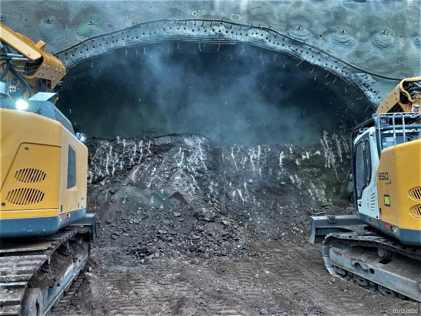 Budowa tunelu drogi ekspresowej S3 na Dolnym Śląsku,...
