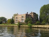 Hotel "Jachtowa", podobnie jak Marina Gocław nadal będą działać 