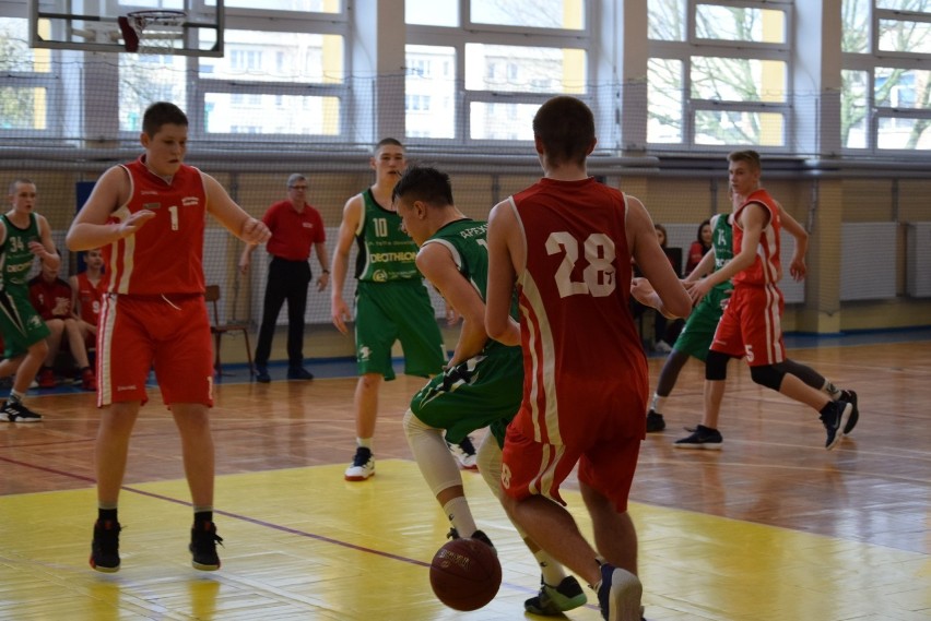 W derbach SKM Zastal po dogrywce pokonał MKK Basket [ZDJĘCIA, WIDEO]