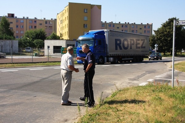 Po wizji lokalej okazało się, że pierwszeństwo maja auta jadące od strony miasta