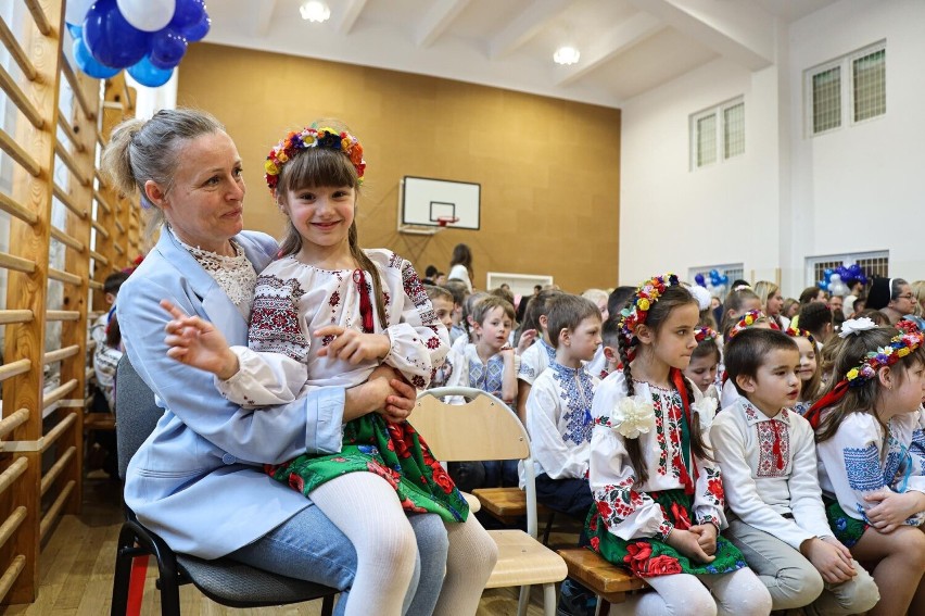 Wyremontowano szkołę ukraińską w Przemyślu [ZDJĘCIA, WIDEO]