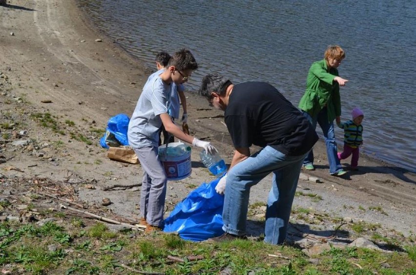 Dziewiąta edycja akcji sprzątania brzegu Jeziora Bystrzyckiego odbędzie się już w najbliższą sobotę