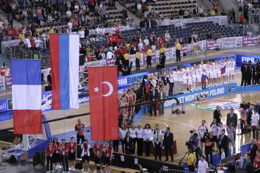 W EuroBasket Women 2011 czas na decydujące starcie. W finale...