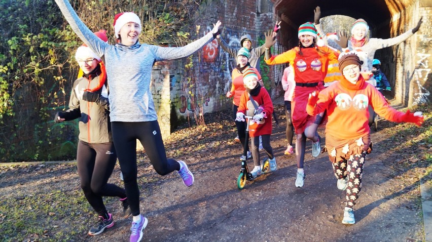 Mikołajkowy parkrun Bydgoszcz nad Kanałem Bydgoskim [zdjęcia, wideo, wyniki]