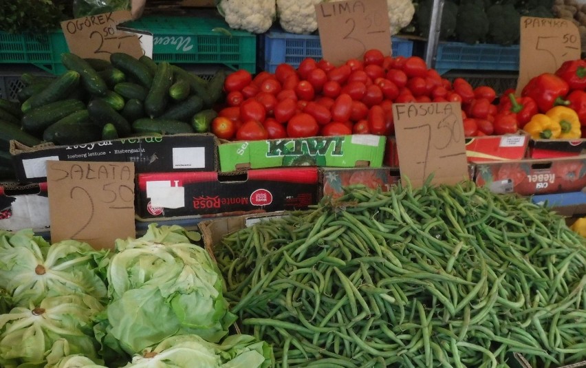 Ceny warzyw i owoców na targowisku Korej w Radomiu. Zobacz zdjęcia