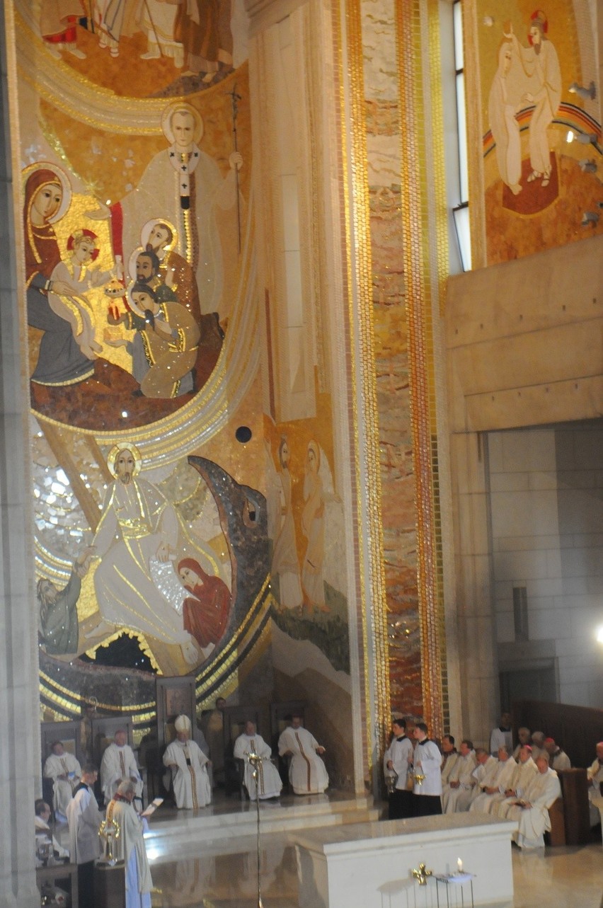 Kraków. Konsekracja sanktuarium św. Jana Pawła II [ZDJĘCIA]
