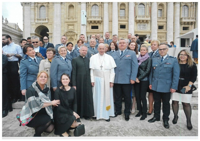 Małopolscy policjanci na audiencji u Papieża Franciszka [GALERIA]