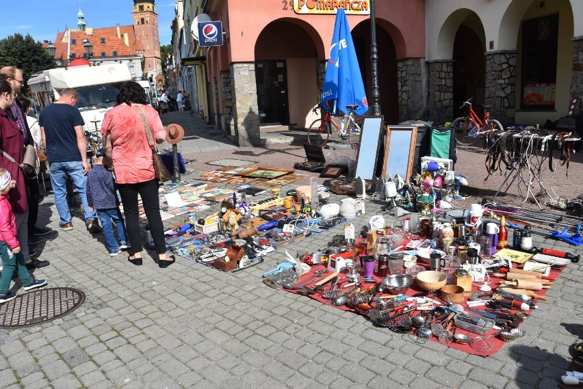 W niedzielę na wodzisławskim rynku znów będzie można ruszyć na łowy i kupić niezwykłe starocie 