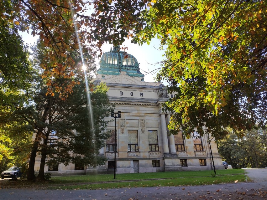 Złocisty Park im. Błachańca i Skwer ks. Popiełuszki w...