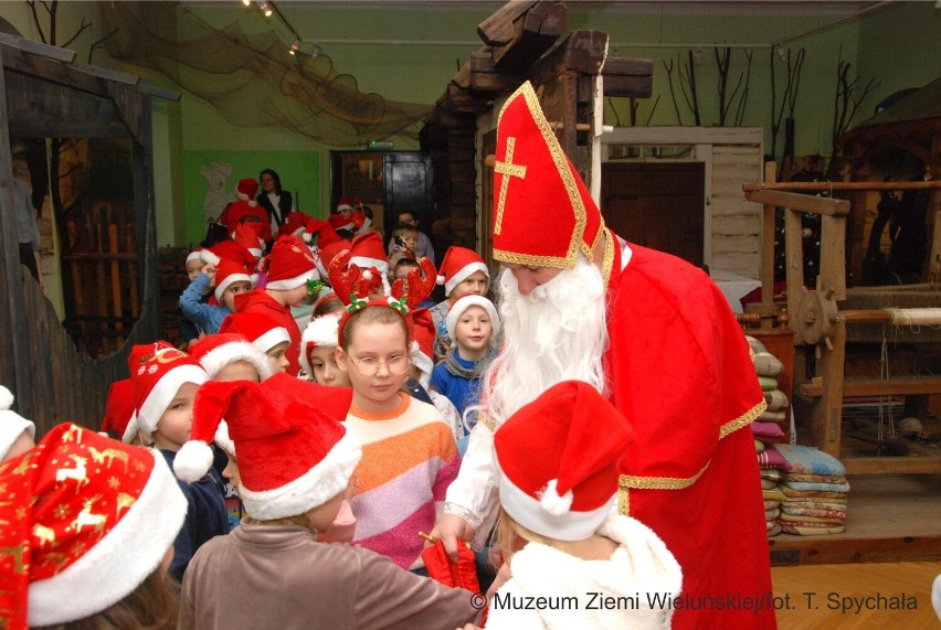 Warsztaty bożonarodzeniowe i spotkania z Mikołajem w Muzeum Ziemi Wieluńskiej 