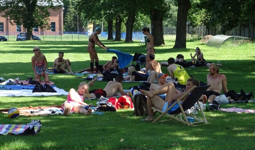 Siatkówka plażowa w Świdnicy. Turniej na rozpoczęcie wakacji za nami (GALERIA)