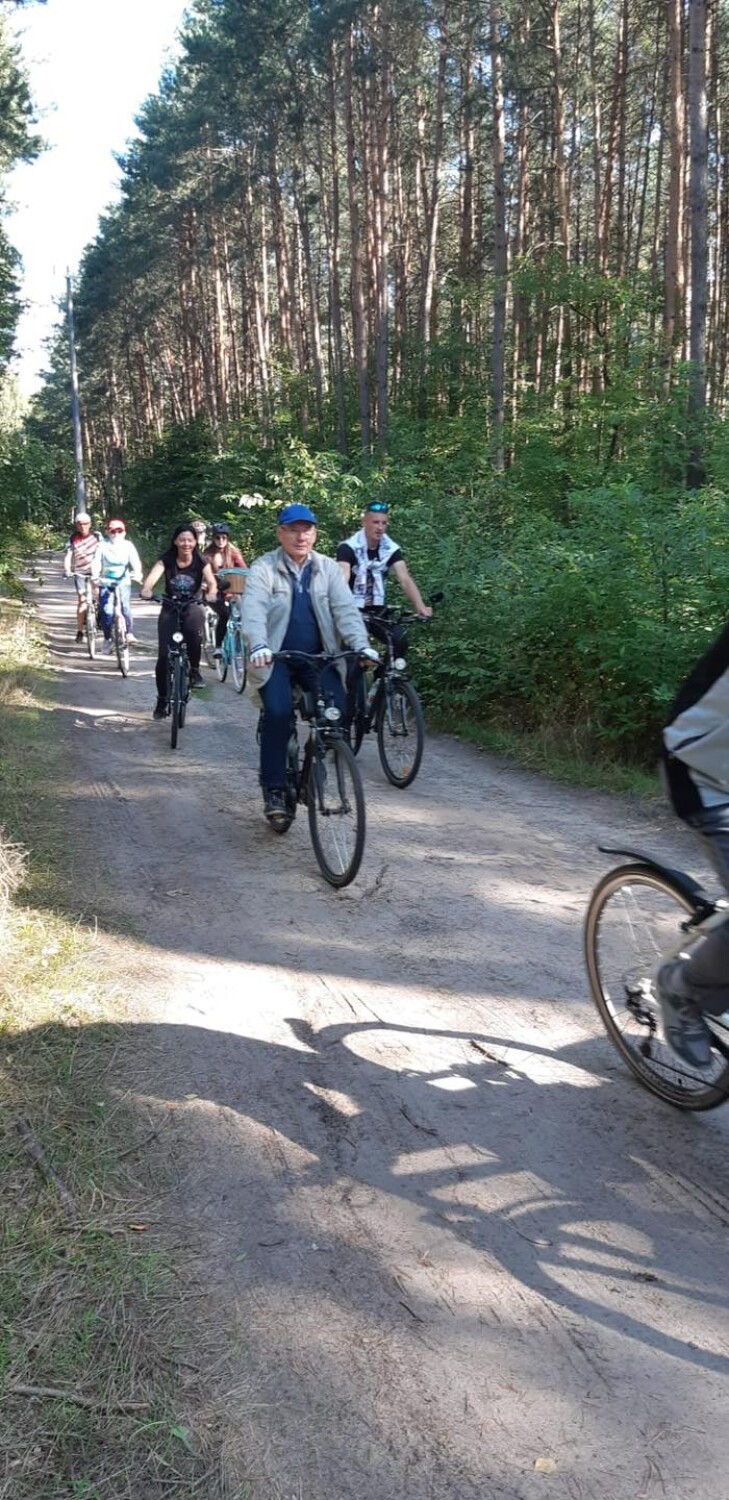 Policjanci z Gniezna uczestniczyli w rajdzie rowerowym do...